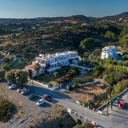 Corafili Holiday Suites 키오타리 외부 사진