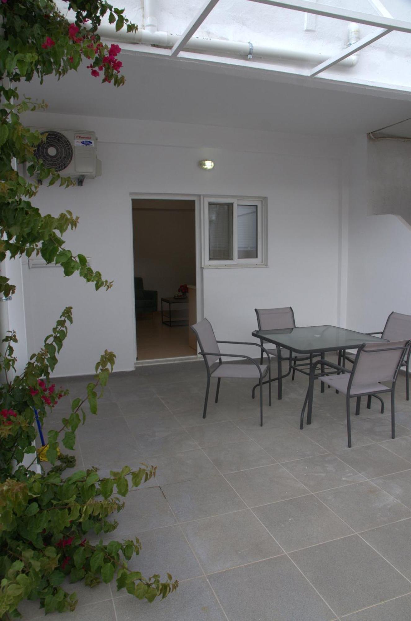 Corafili Holiday Suites 키오타리 외부 사진