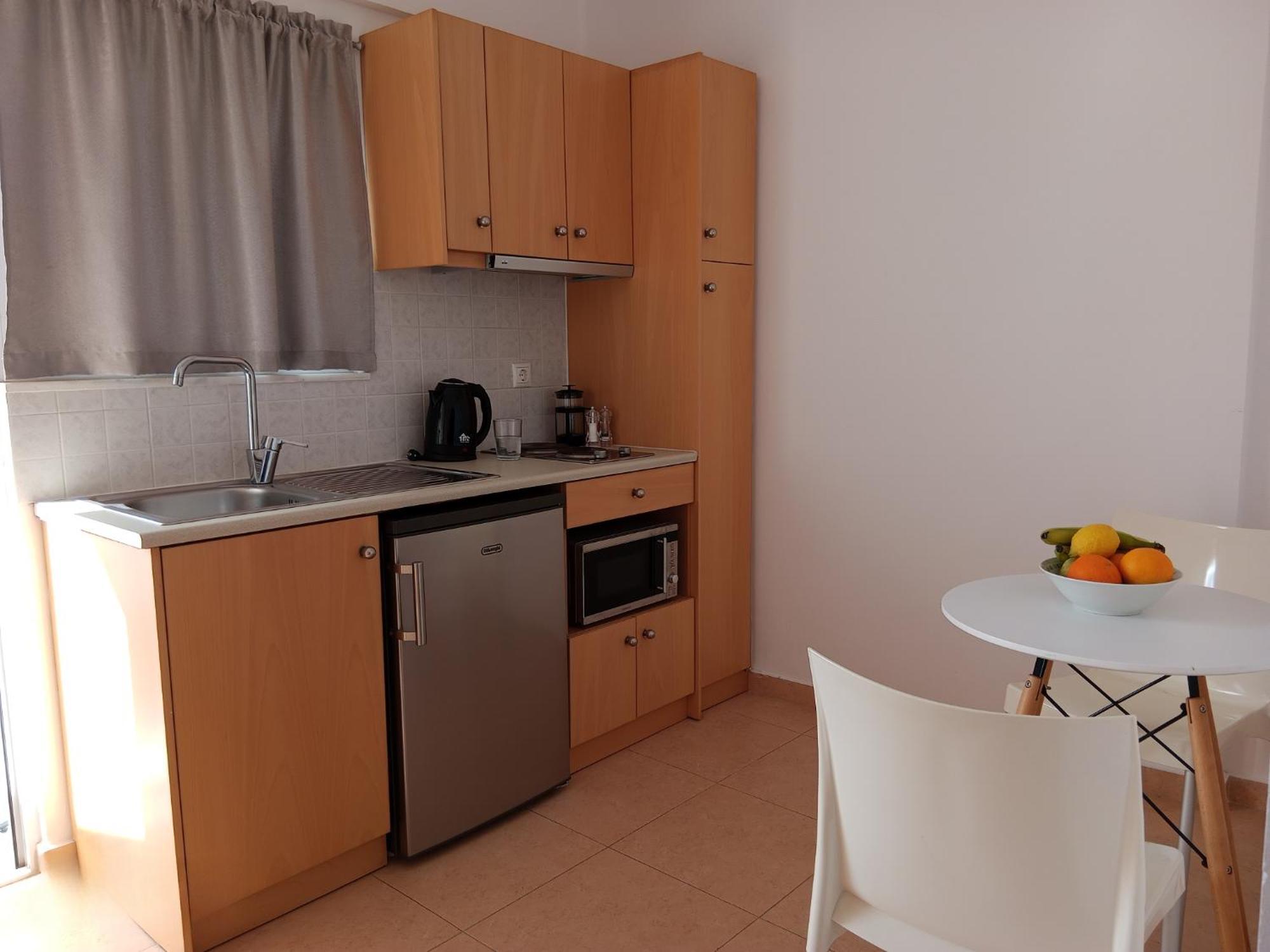 Corafili Holiday Suites 키오타리 외부 사진