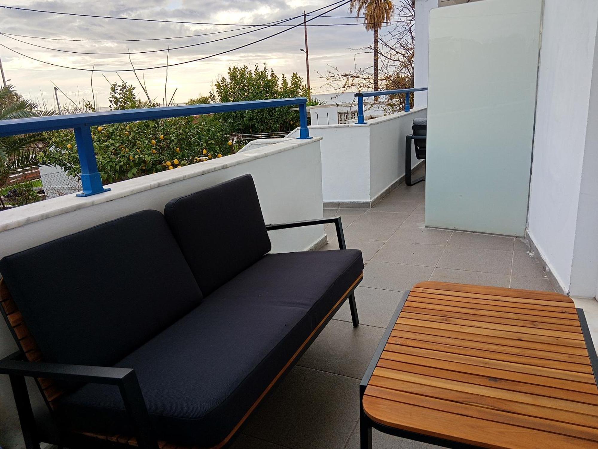 Corafili Holiday Suites 키오타리 외부 사진