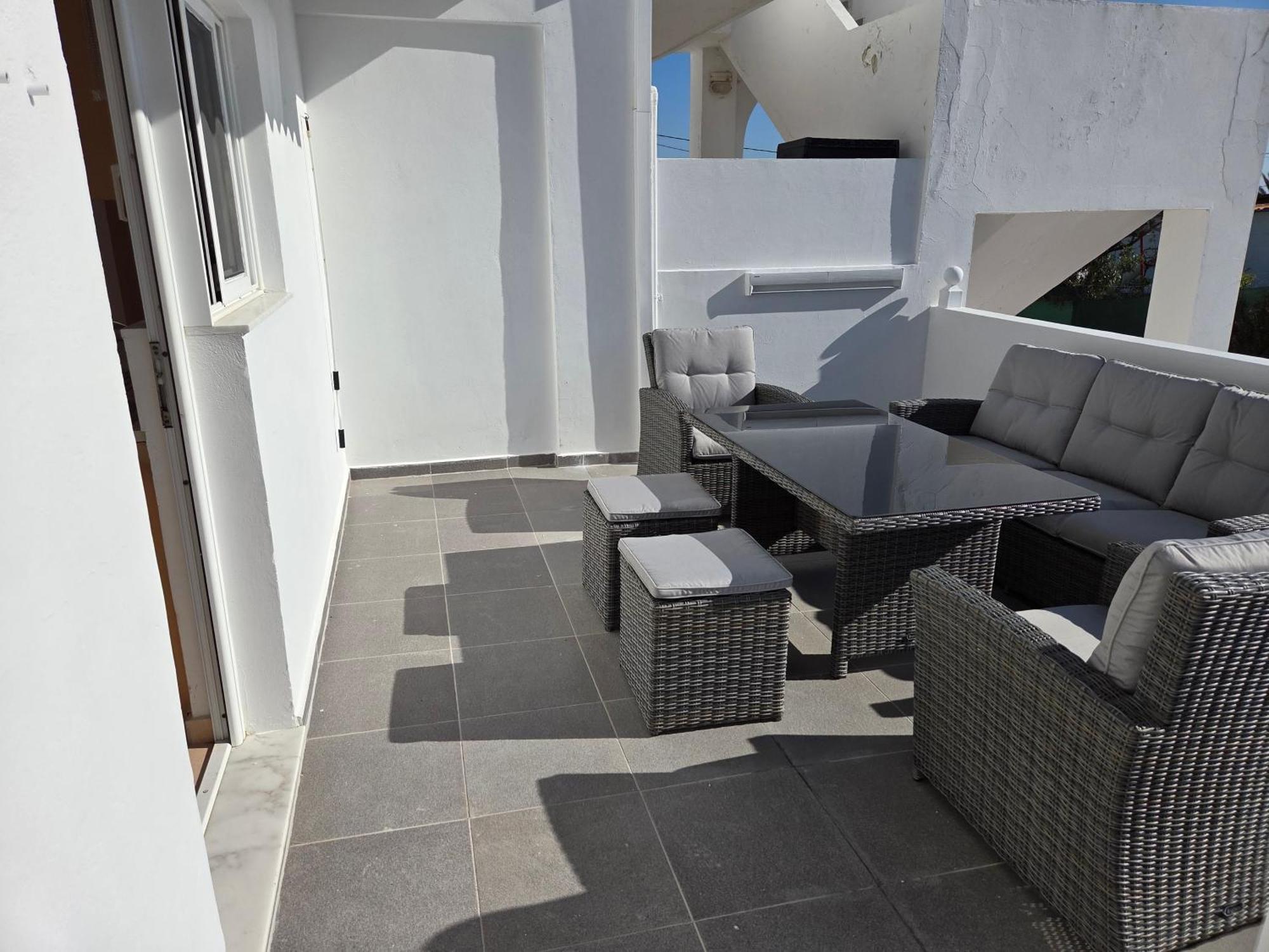 Corafili Holiday Suites 키오타리 외부 사진