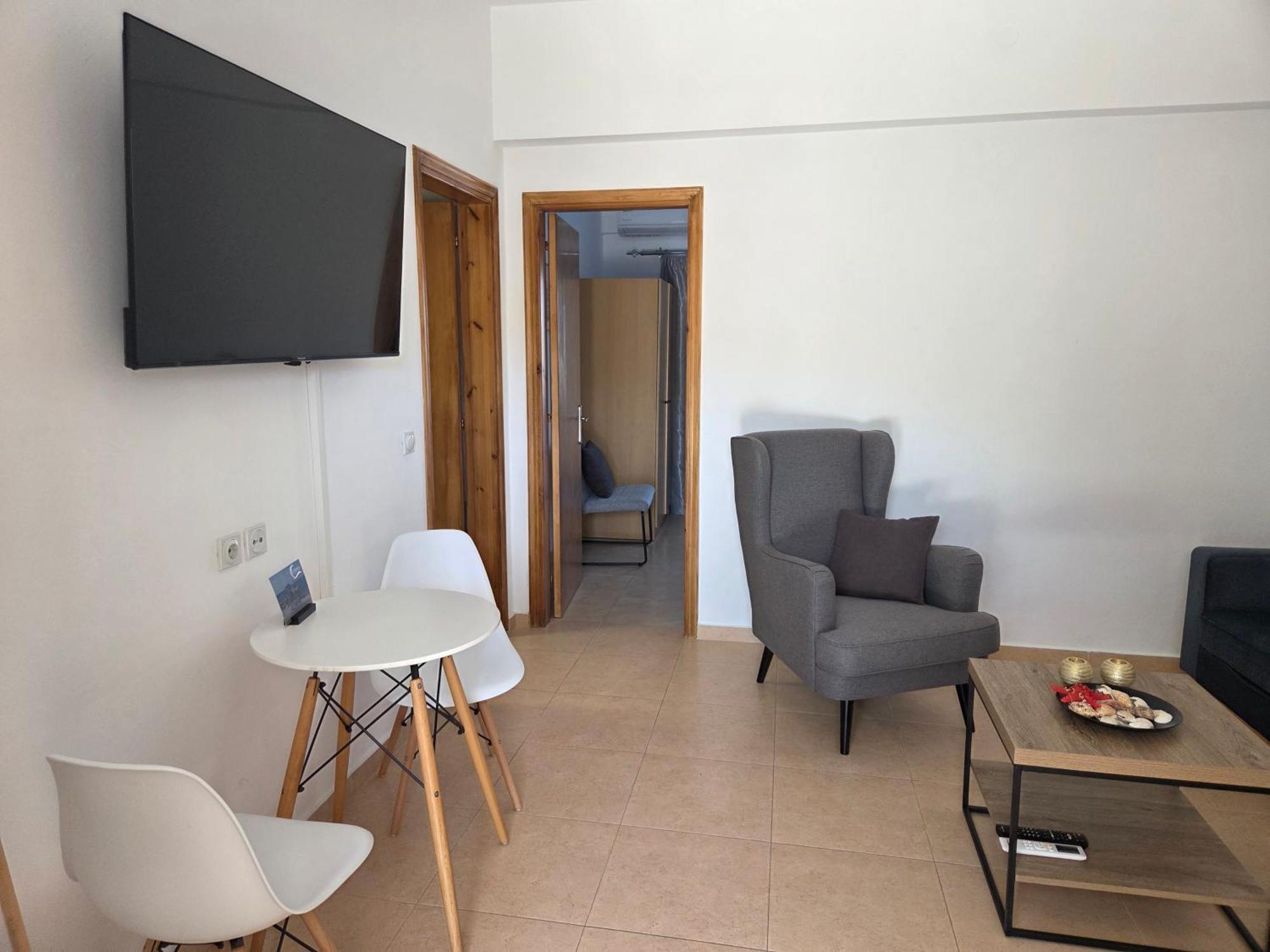 Corafili Holiday Suites 키오타리 외부 사진